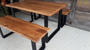 Wiggly Bench and Table set