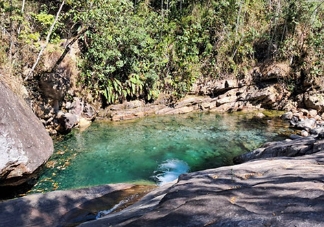poço_azul-lavrinhas-mantiqueira.jpg