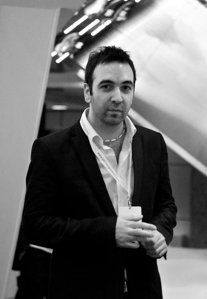 Contemporary Art Fair, Akbank, 2011 — Ali Alışır