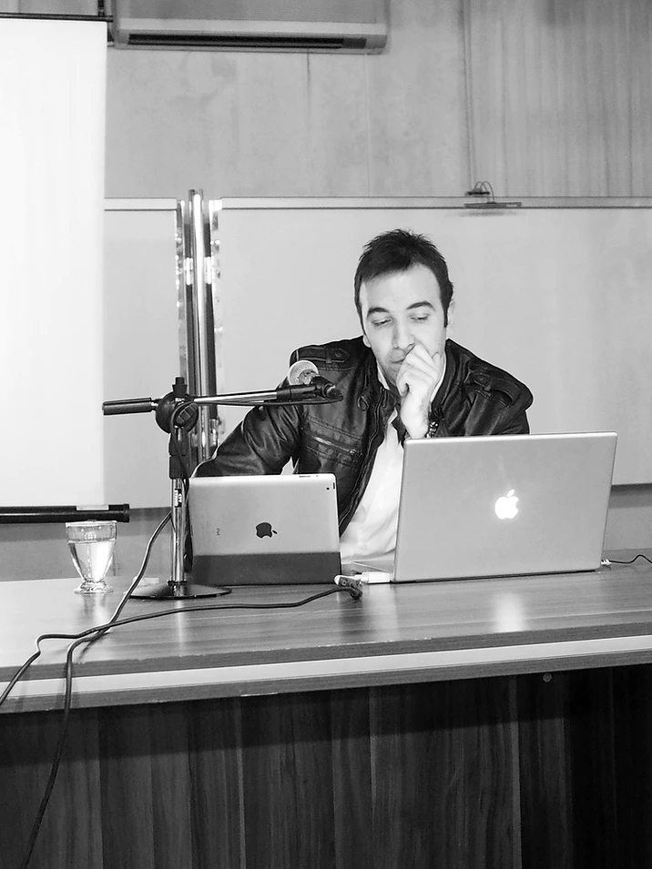 CDD İzmir — Artist Talk, 2013 — Ali Alışır
