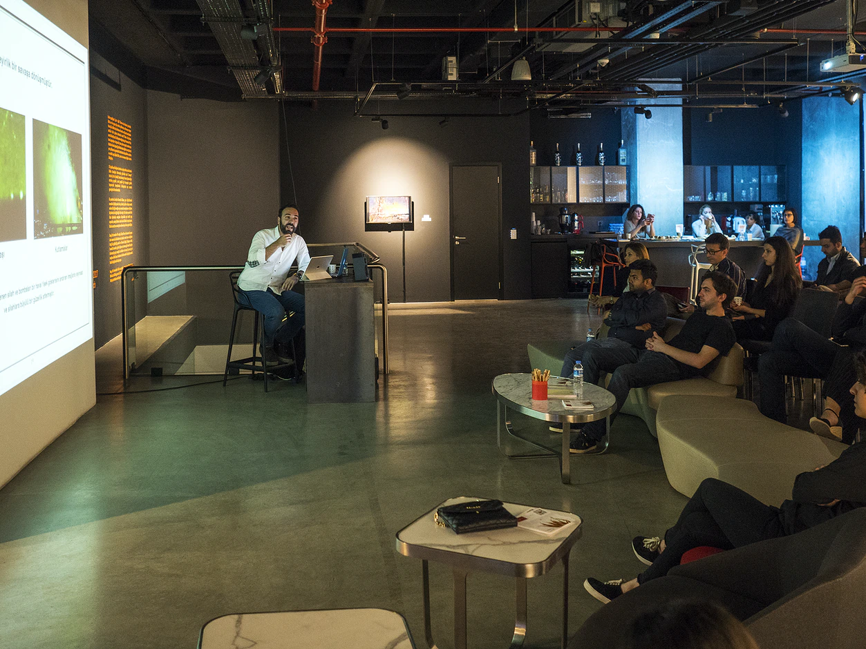 Maslak 42 — Artist Talk, 2017 — Ali Alışır