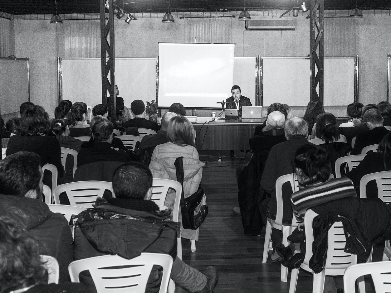 CDD İzmir — Artist Talk, 2013 — Ali Alışır