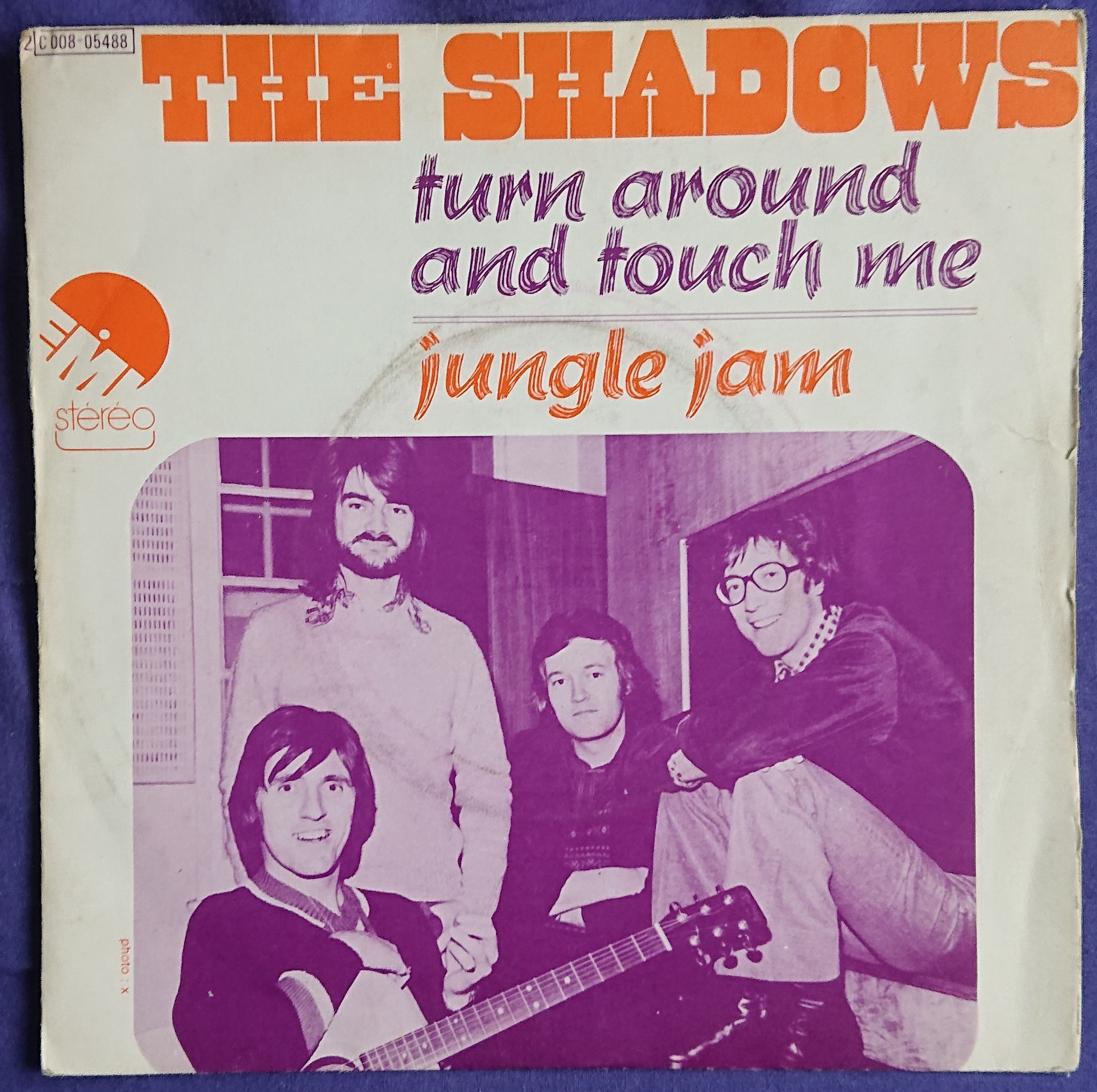 The Shadows - Turn Around And Touch Me (7", Single) EMI , France