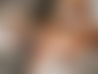 Mulher fazendo procedimento estético