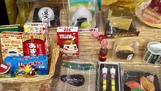 長崎市の仏壇・仏具店「おぶつだんの利休堂」で販売中の「お盆のお供えにおすすめの故人の好物シリーズ(キャンドルと線香)」