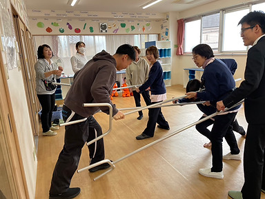 八尾警察による防犯講習　さすまた