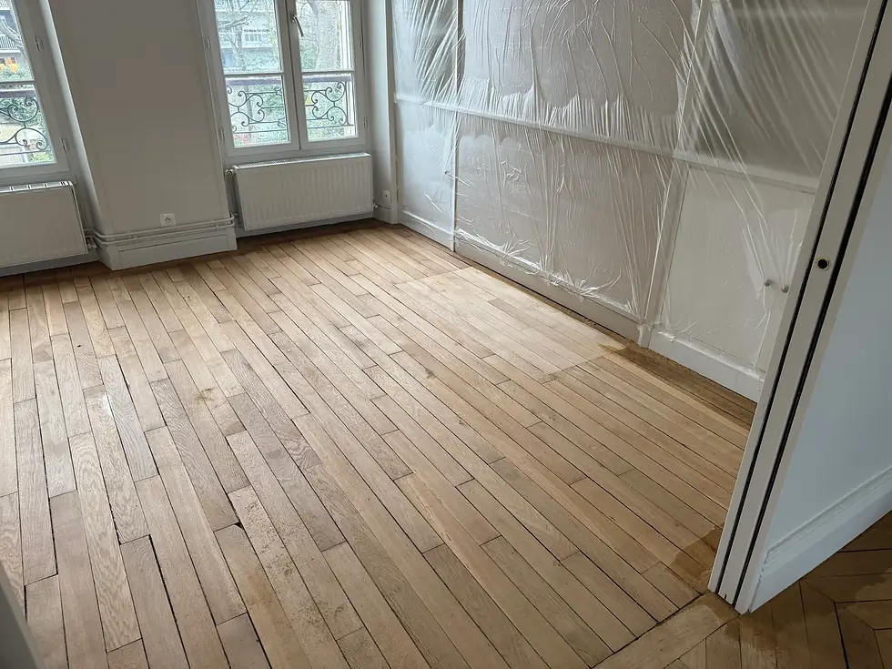 Ponçage de parquet et application de fond dur Blanchon