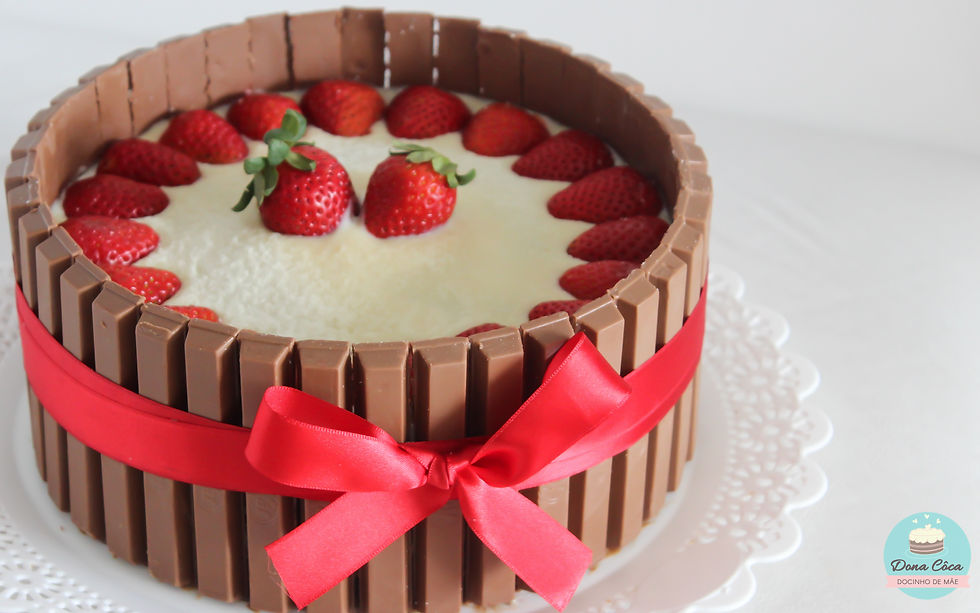 Torta de Kit Kat com Morango