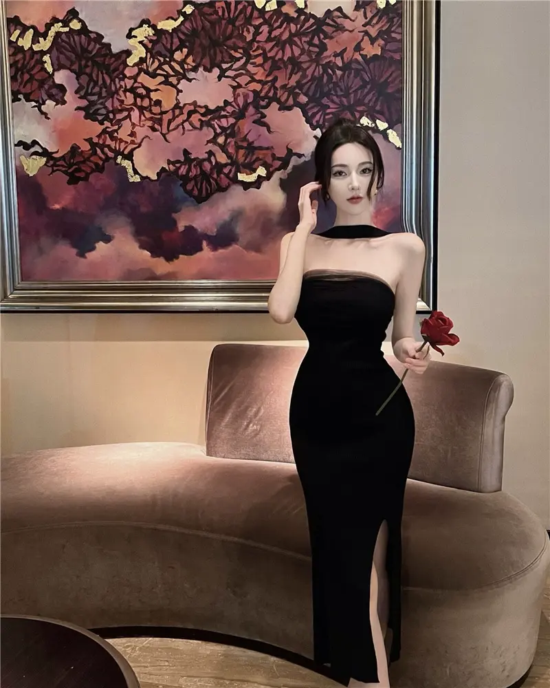 Thumbnail: Sexy Black Knitted Mesh Tube Top Dress off-Shoulder Banquet Dress Hip-Wrapped 