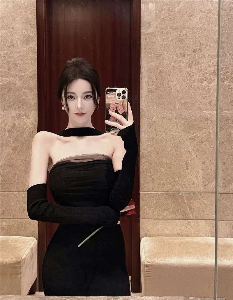 Thumbnail: Sexy Black Knitted Mesh Tube Top Dress off-Shoulder Banquet Dress Hip-Wrapped 
