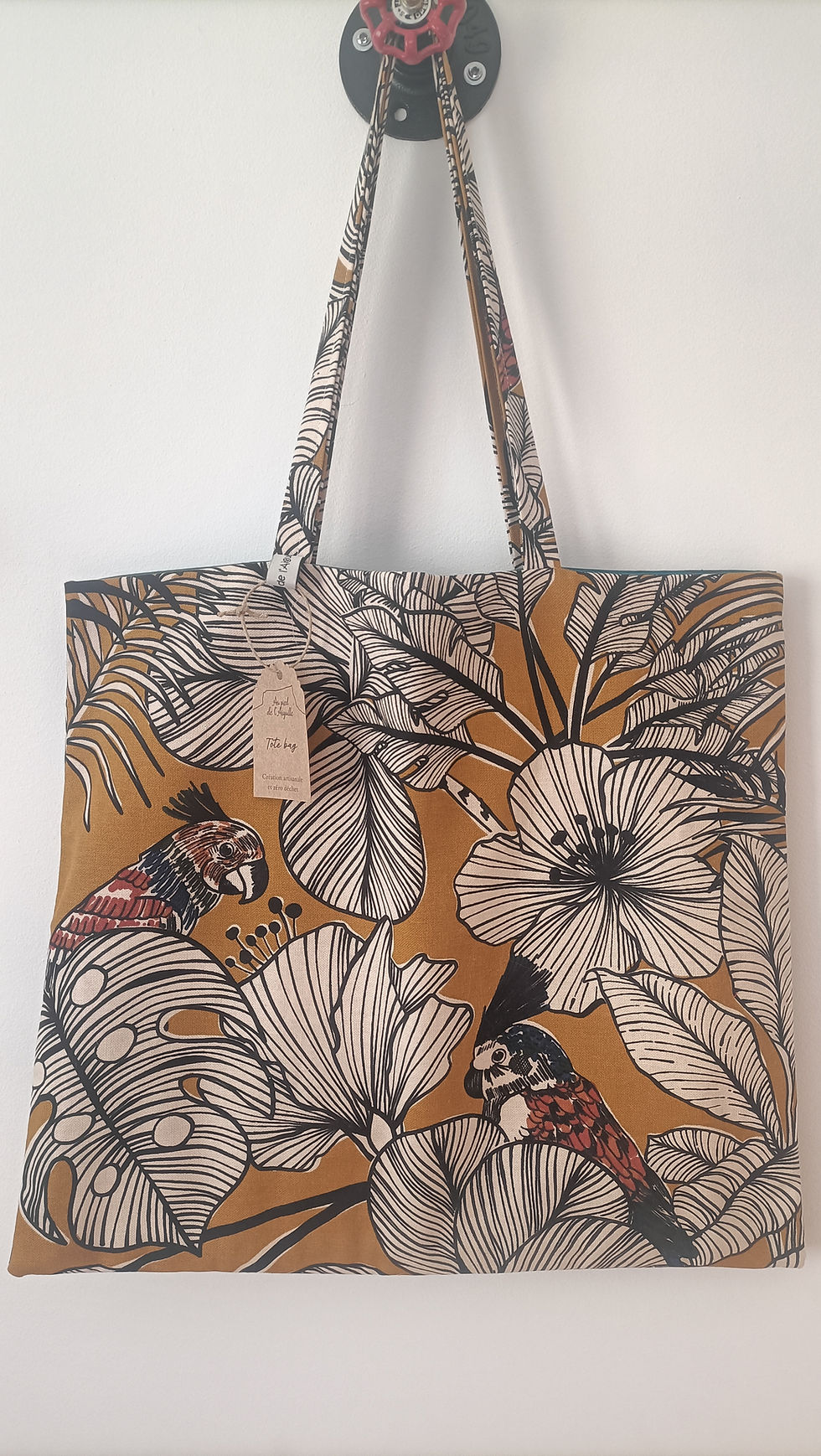 Miniature : Tote bag motif Jungle sur fond jaune