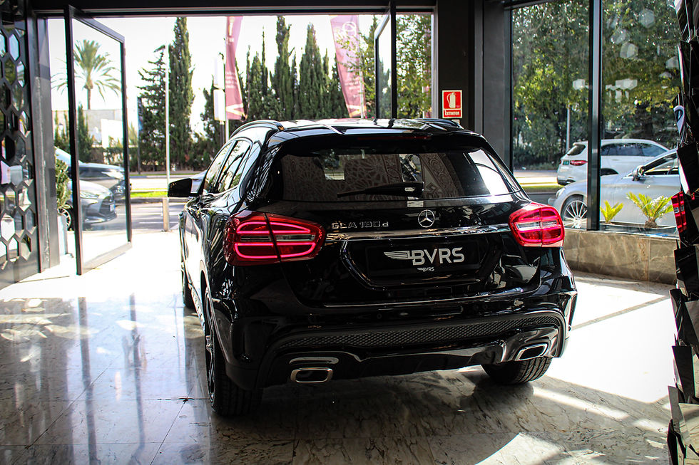 Thumbnail: Mercedes - Benz GLA 180d