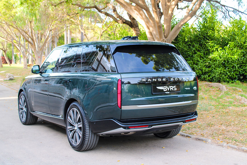 Thumbnail: New Land Rover Range Rover P440 HSE Hybrid