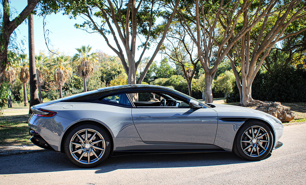 Thumbnail: Aston Martin DB11