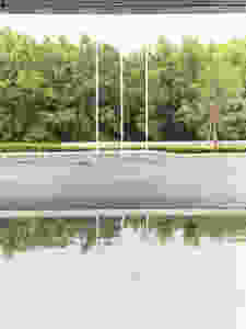 工場建築 搬入口の写真