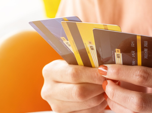 Local Acquiring vs. Cross-Border for Merchants