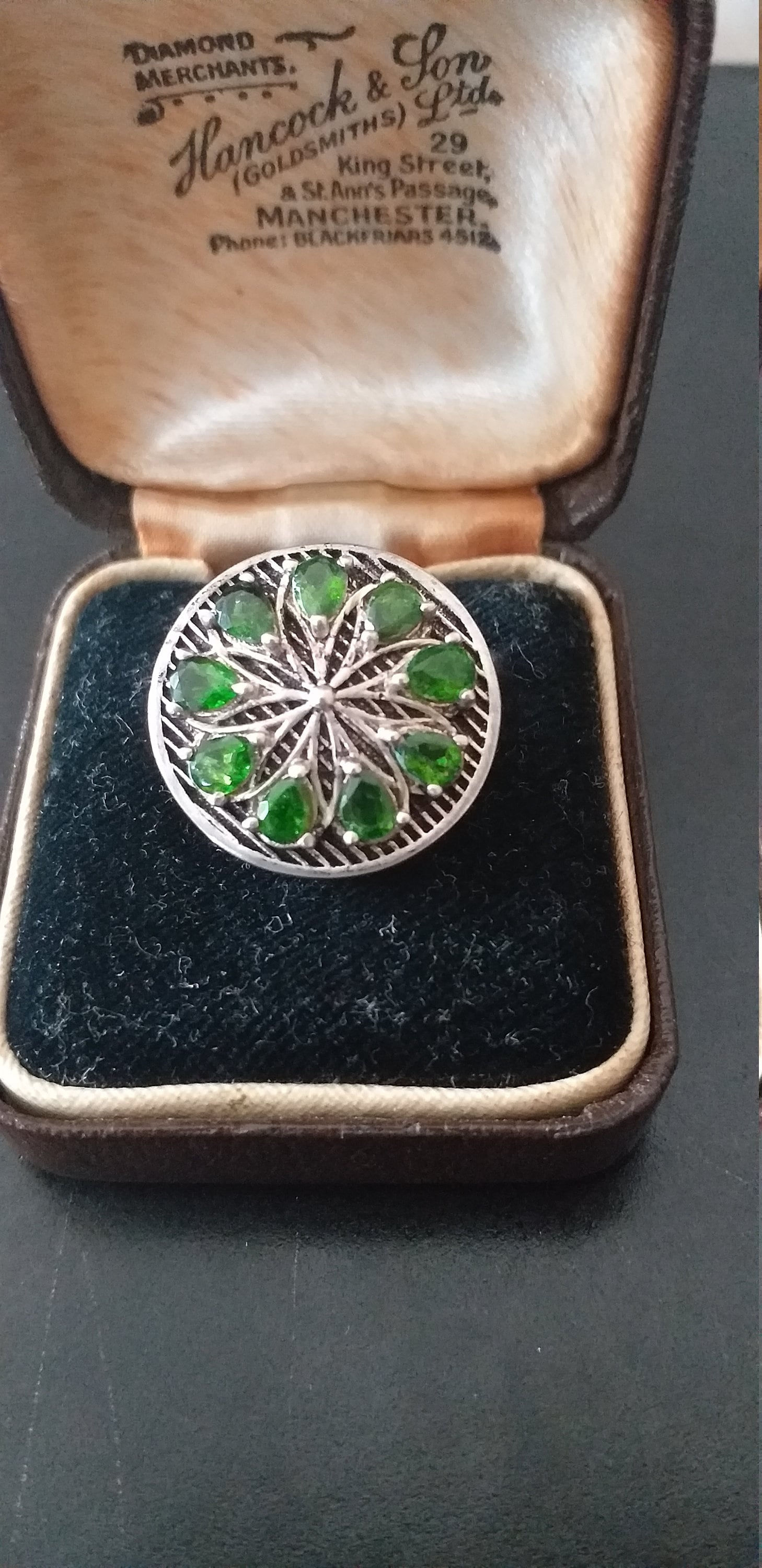 Vintage 1960s Green Peridot Sterling Silver Ring Size UK N 1/2 US 7