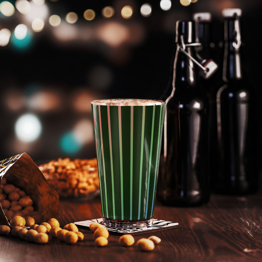 Pint-Style Shaker Glass