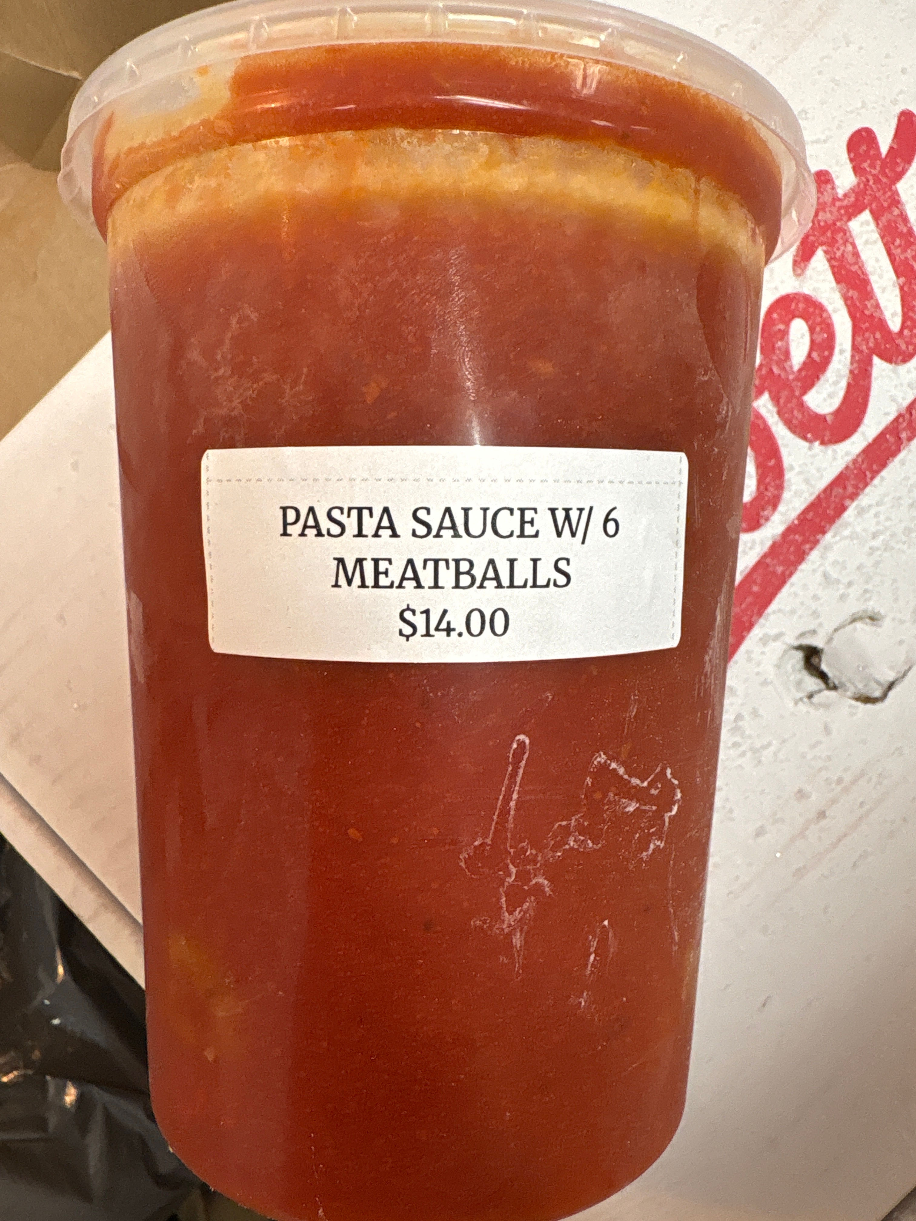 PASTA SAUCE w/ 6 MEATBALLS