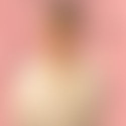 MUJERES DE COLOR ROSA 