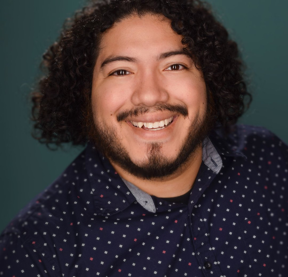 Rob Fernandez Headshot.jpg