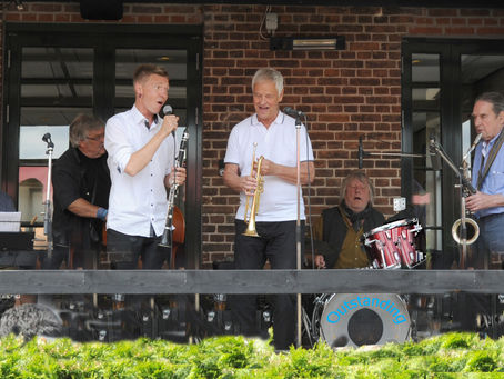 EKSTRAORDINÆR JAZZOPLEVELSE I SLOTSBIO TIL NOVEMBER