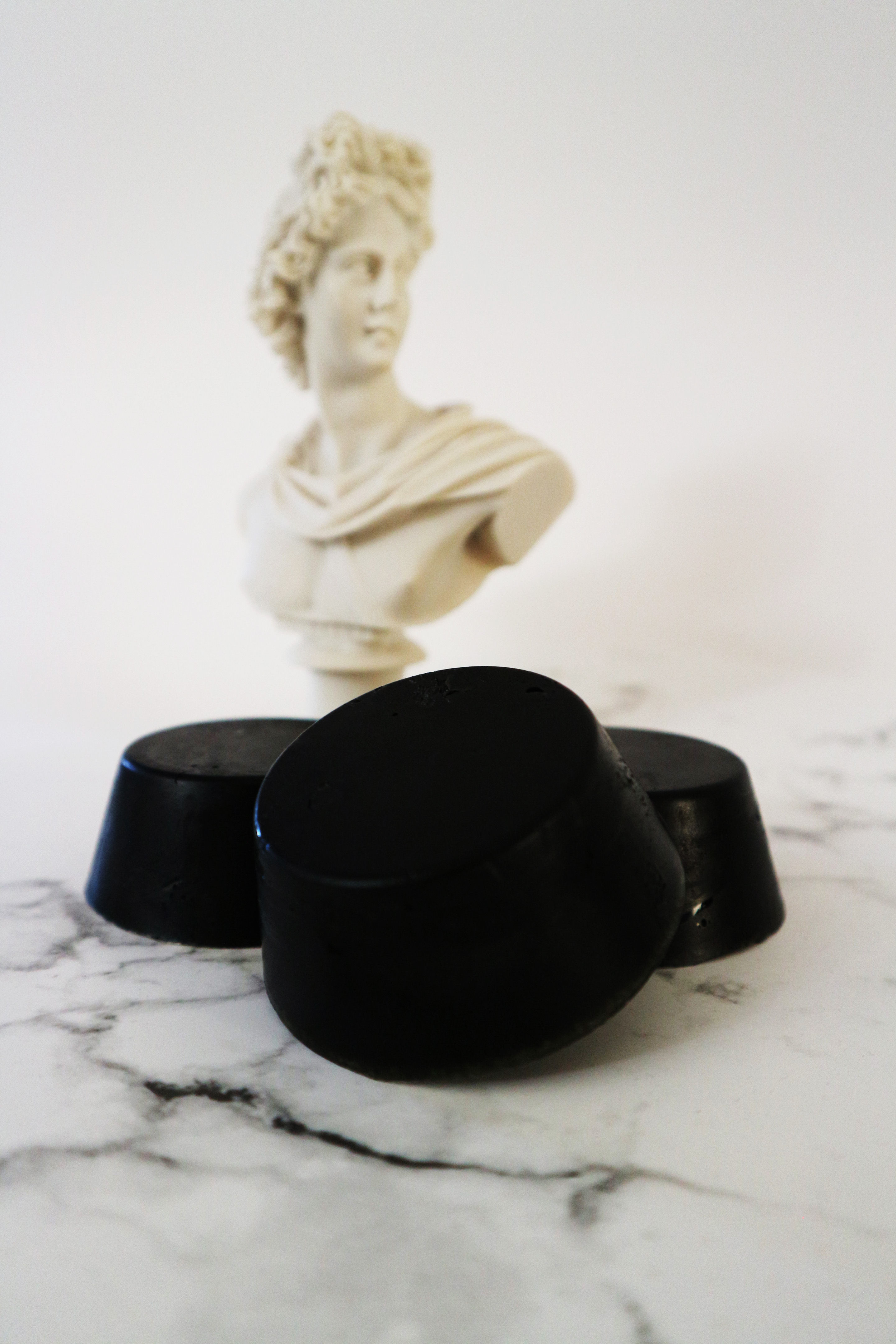 σαπούνι με μαύρο άνθρακα