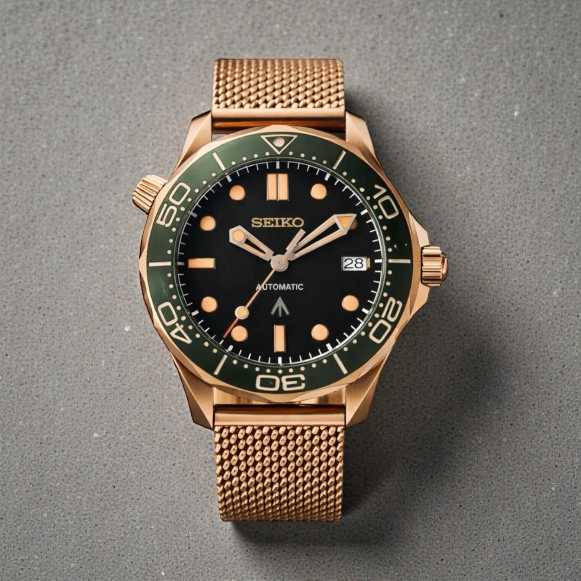 Seiko Seamaster 007 Rose Gold Green Mod