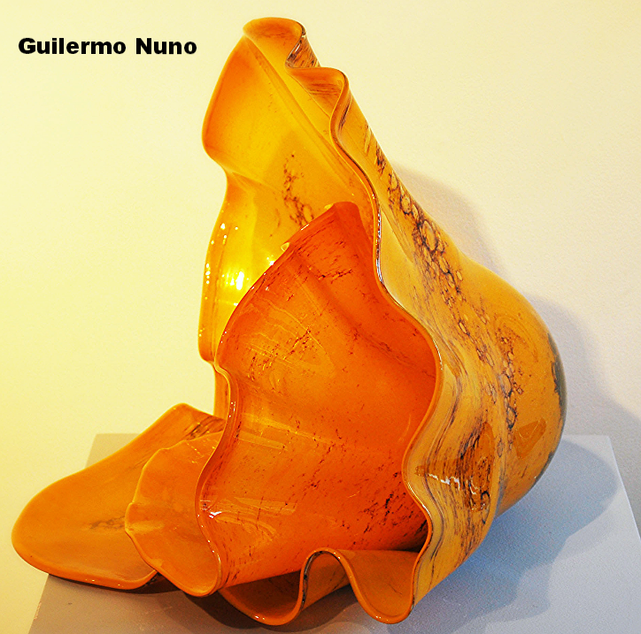 Glass sculpture by Guilermo Nuno