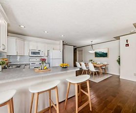 Stunning 2-bedroom condo Copy