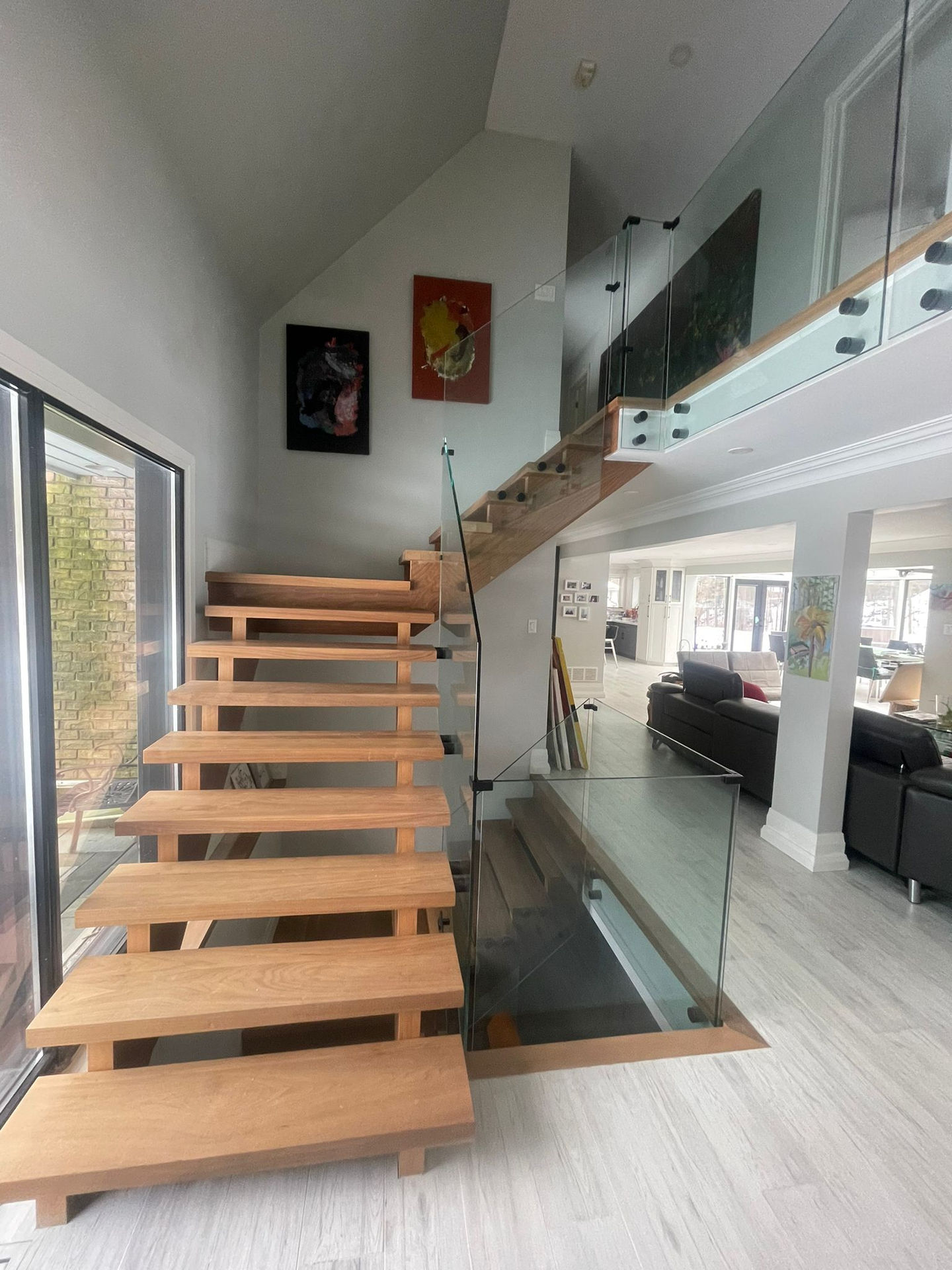 Floating stairs in King City Made by Pearl Knstructions