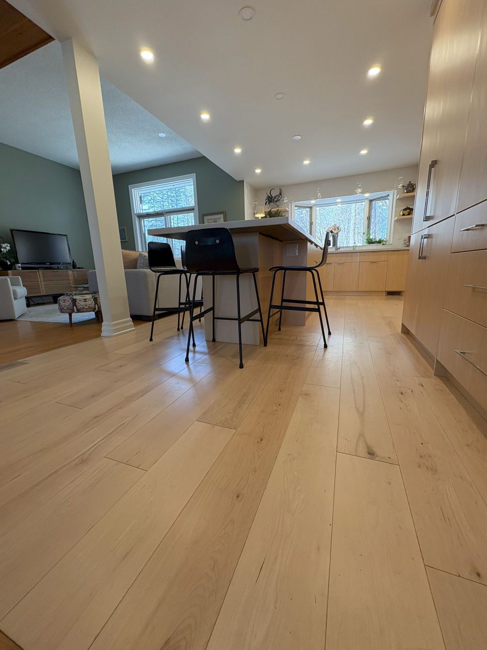 Natural color kitchen cabinets in King City made by Pearl Knstructions