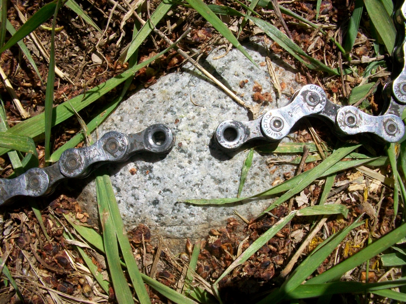 repair broken bike chain