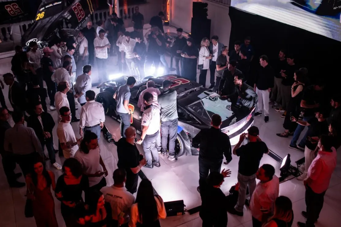 Nascar Brasil apresenta modelo RISE26.