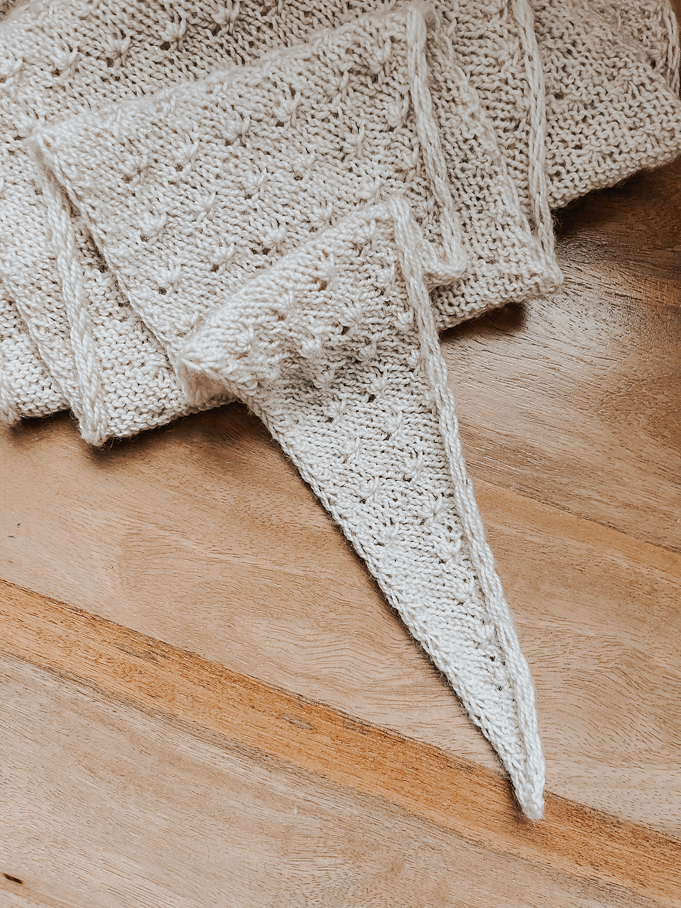 Thumbnail: Adoration Shawl ENGLISH version