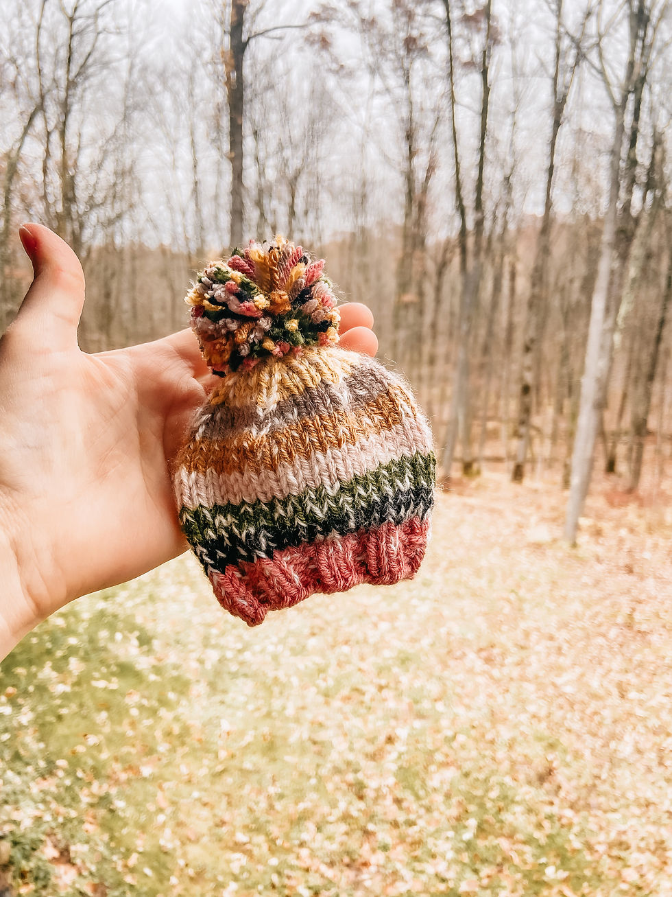 Thumbnail: The Kelby Hat Ornament & Garland