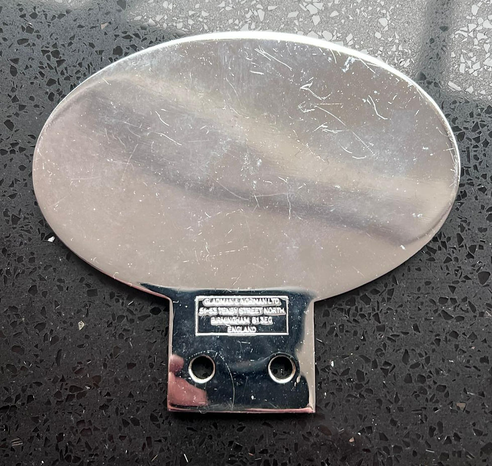 Morgan Club de Monaco car badge, rear