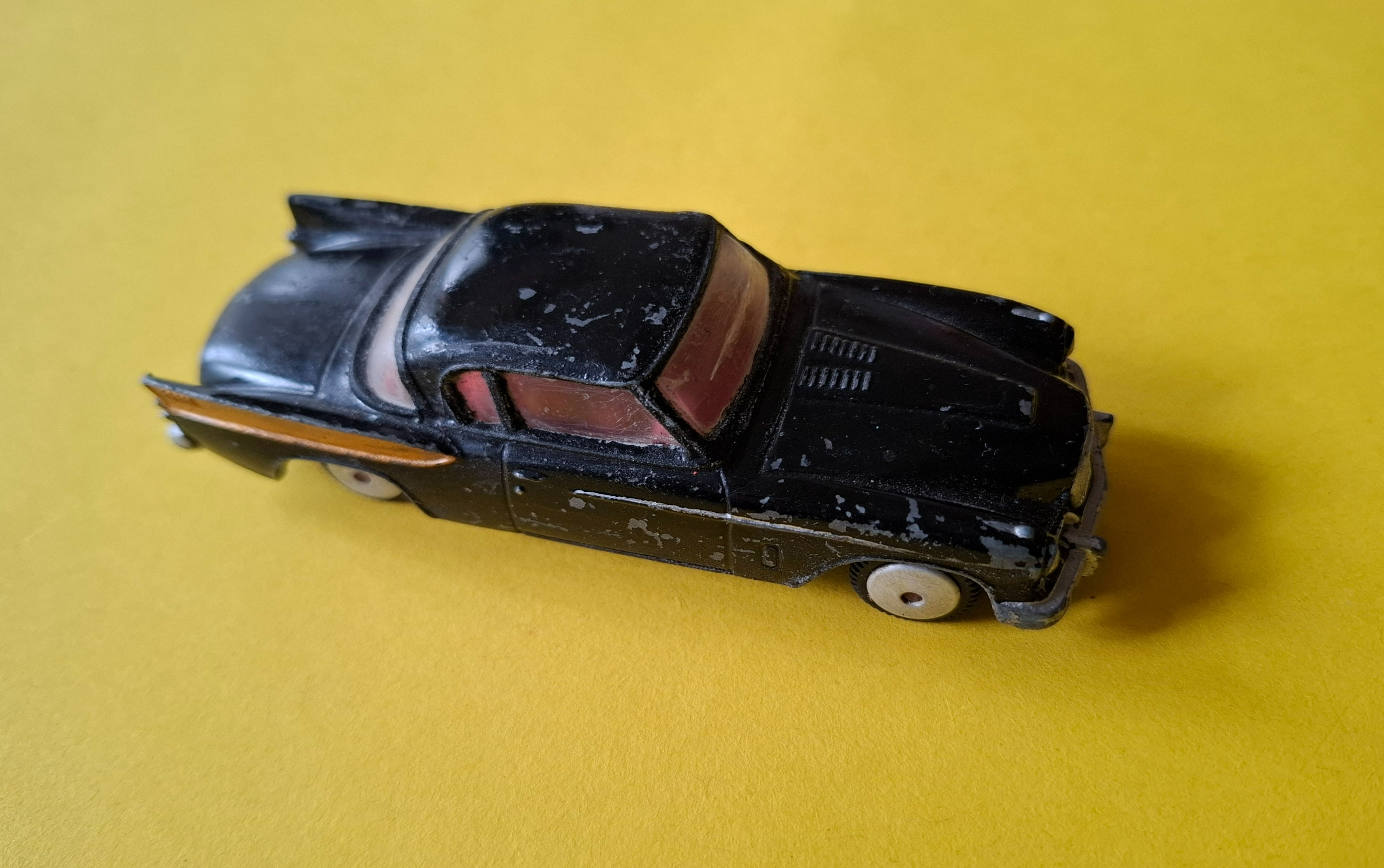 Studebaker Golden Hawk, Corgi Toys scale model