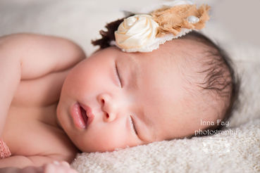 Newborn photography for 1 month old girl