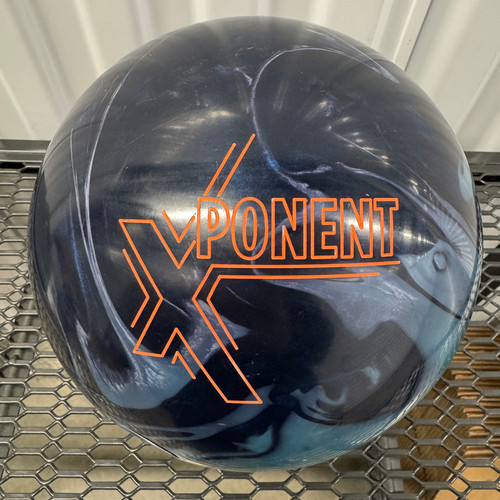 15LB 900 Global Xponent Pearl | UsedBowlingBalls.com