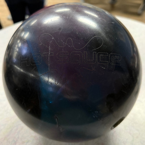 【新品】ボウリングボール Hammer The Sauce 16lb00oz ハンマー社の超人気シリーズと新素材C²の融合！ハンマー フル