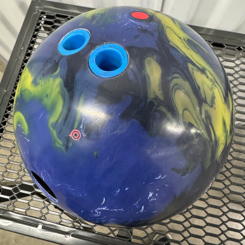15LB 900 Global Sublime Focus | UsedBowlingBalls.com