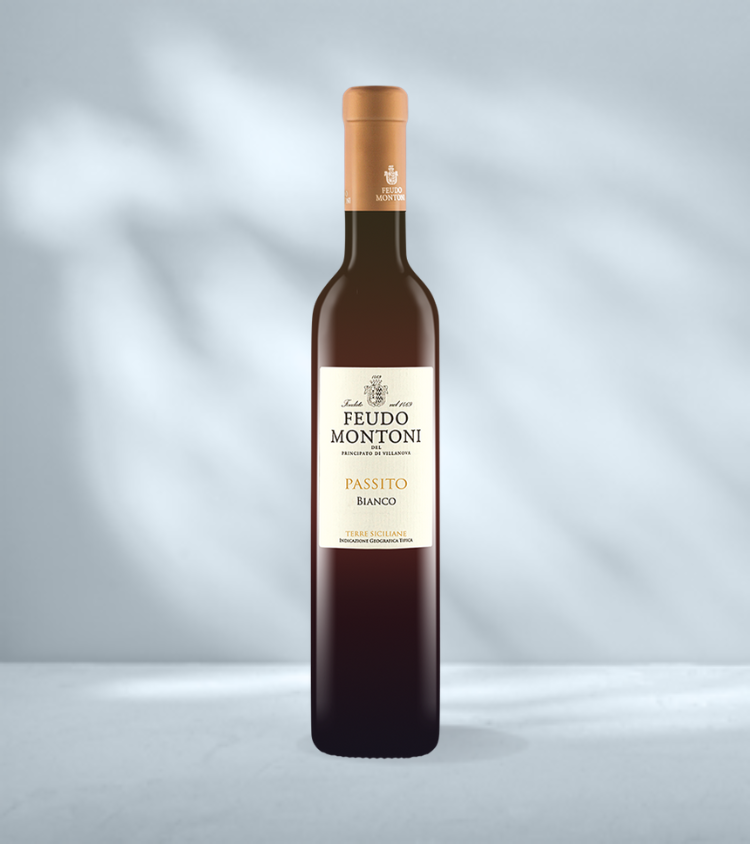 Bottle of Feudo Montoni Passito Bianco Terre Siciliane IGT 375ml sweet white wine