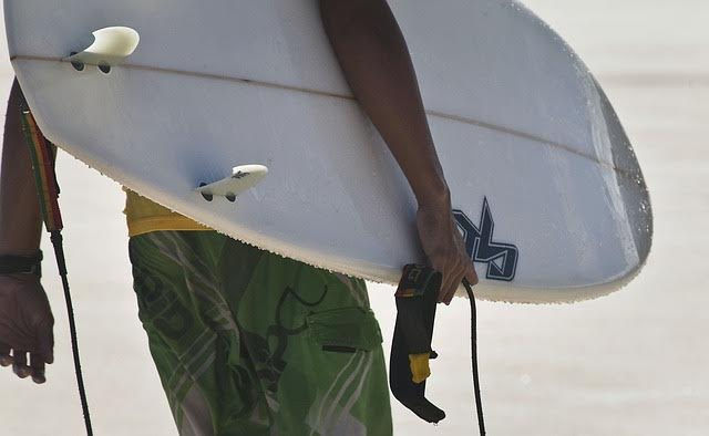 Surfer without ZenPlugs