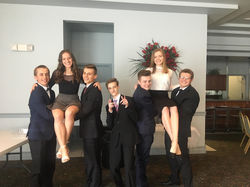 32260582_2094306664226781_5059565933903740928_o