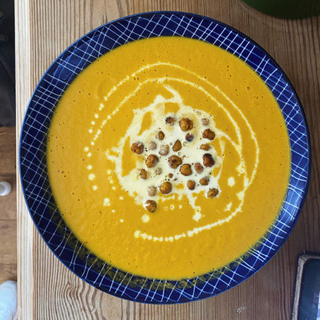 Curried carrot and ginger soup
