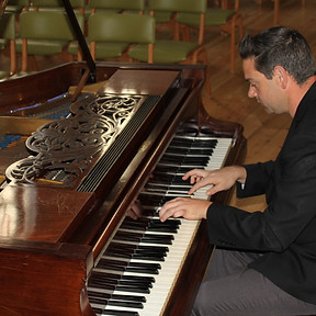 piano teacher brighton johan de cock
