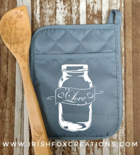 Thumbnail: "Love" Mason Jar Pot Holder