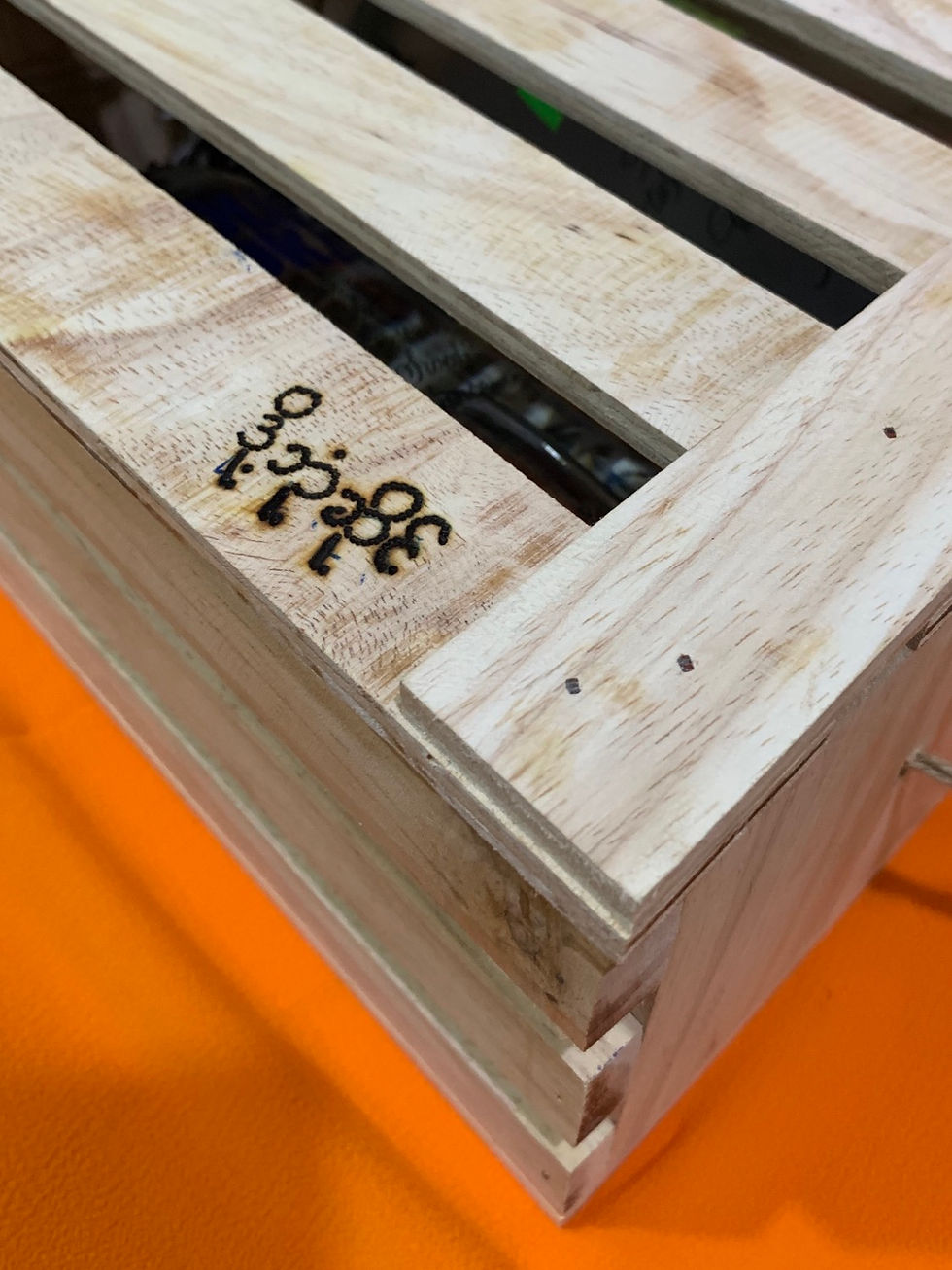 Thumbnail: Wooden Box