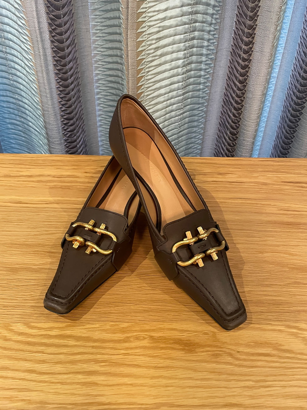 Thumbnail: Lot 58 - Bottega Veneta Madame Leather Shoes (Retail $1,800)